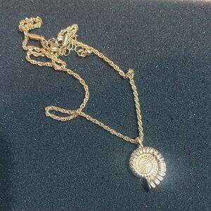 Elegant Gold Nautilus Pendant Necklace